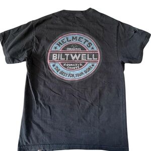 Black Helmets Original Biltwell vintage tee
 #Helmets #Builtwell #Vintage
Medium